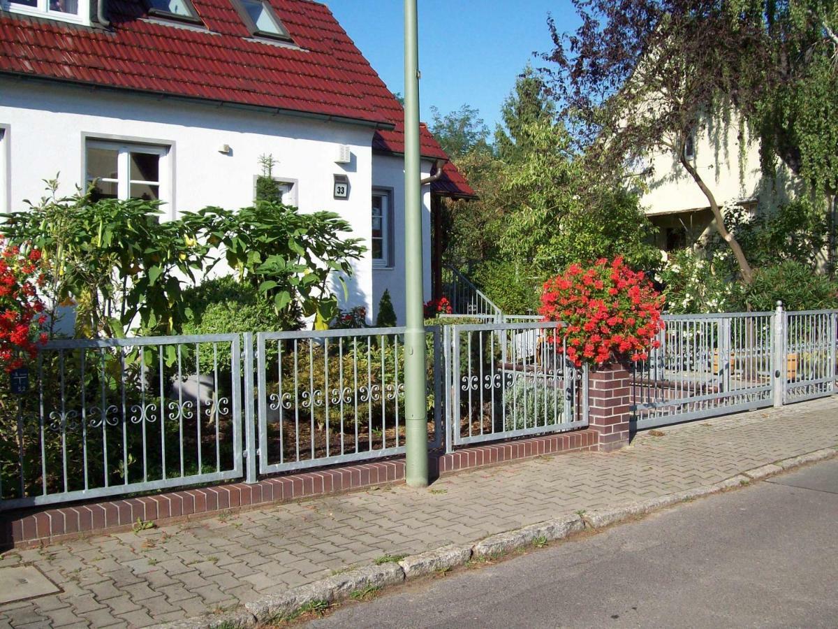 Cottage Near Centrum, Paradise Berlin Ngoại thất bức ảnh